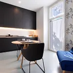 아파트 Lierna Amorevole Dimora In